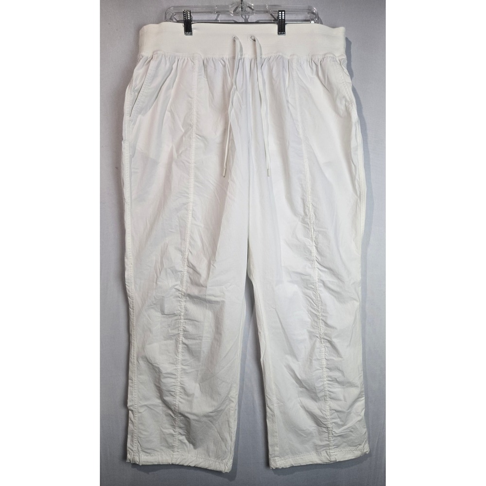 CALIA by Carrie Underwood Women XXL White Ruched Front Utility Crop Pants